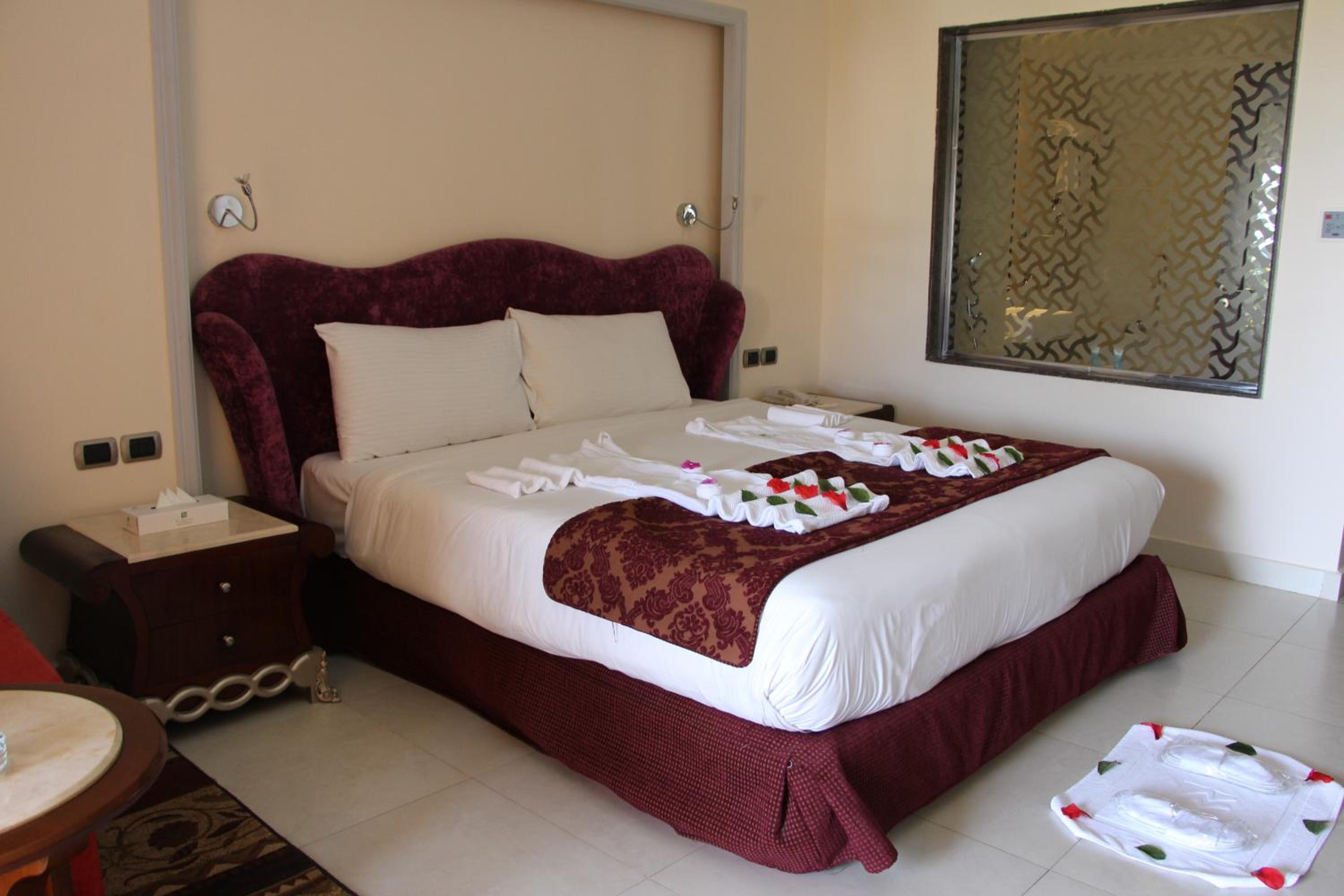 Royal Prestige photo 1