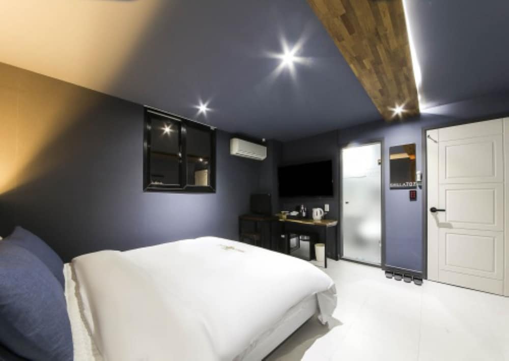 Deluxe Room (Business) - Photo 4