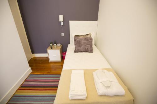 Single Room photo 2