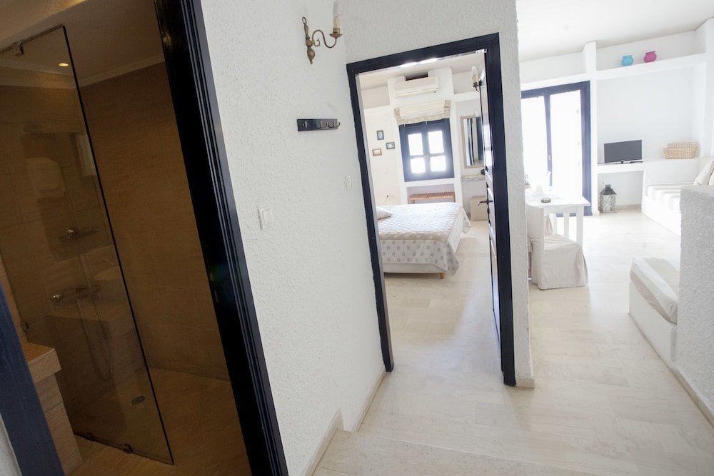 Family Apartment, Sea View photo 1