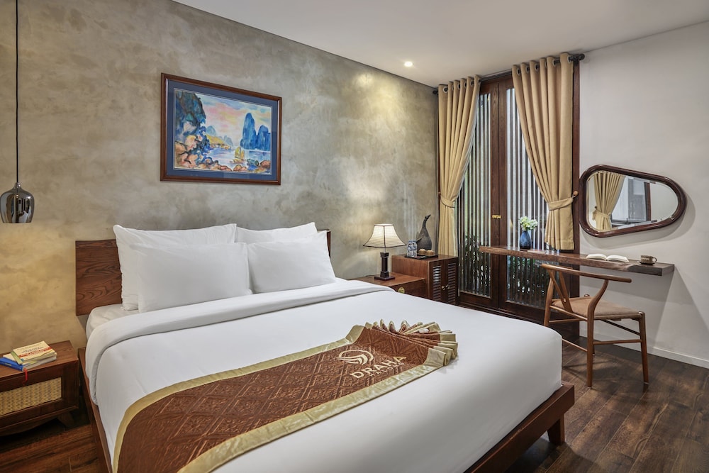 Superior Double Room, 1 King Bed, Private Bathroom
