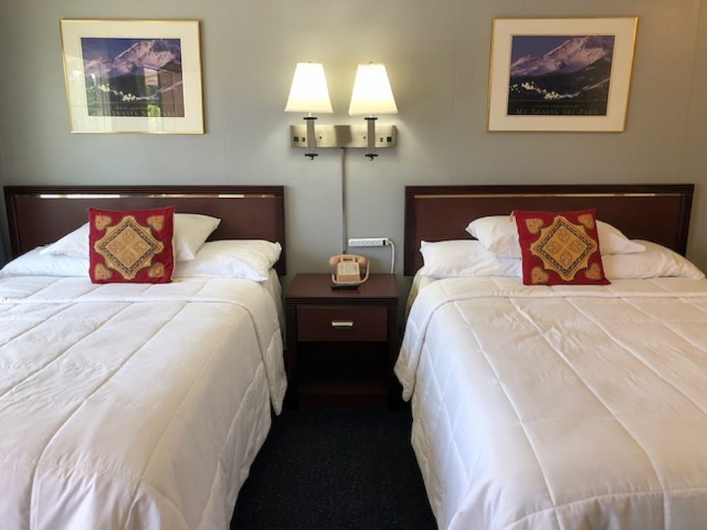 Classic Room, 2 Double Beds photo 1