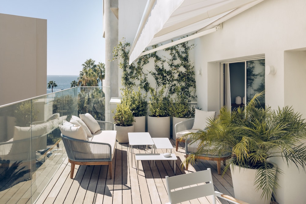 Penthouse photo