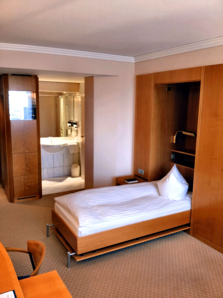 Economy Single Room (Budget) photo 3
