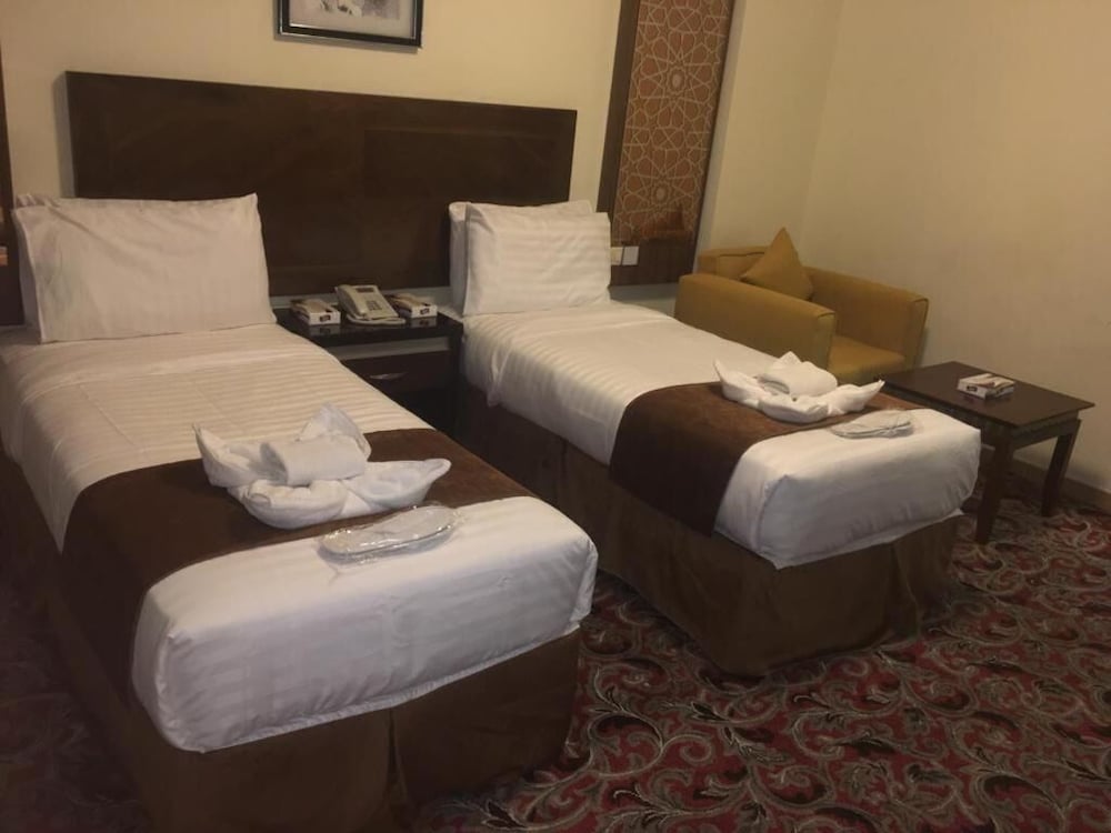 Standard Double or Twin Room - Photo 3