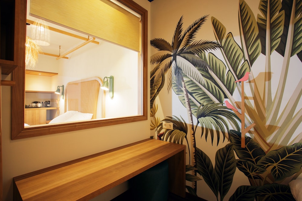 Comfort PLUS family room OHANA photo 3