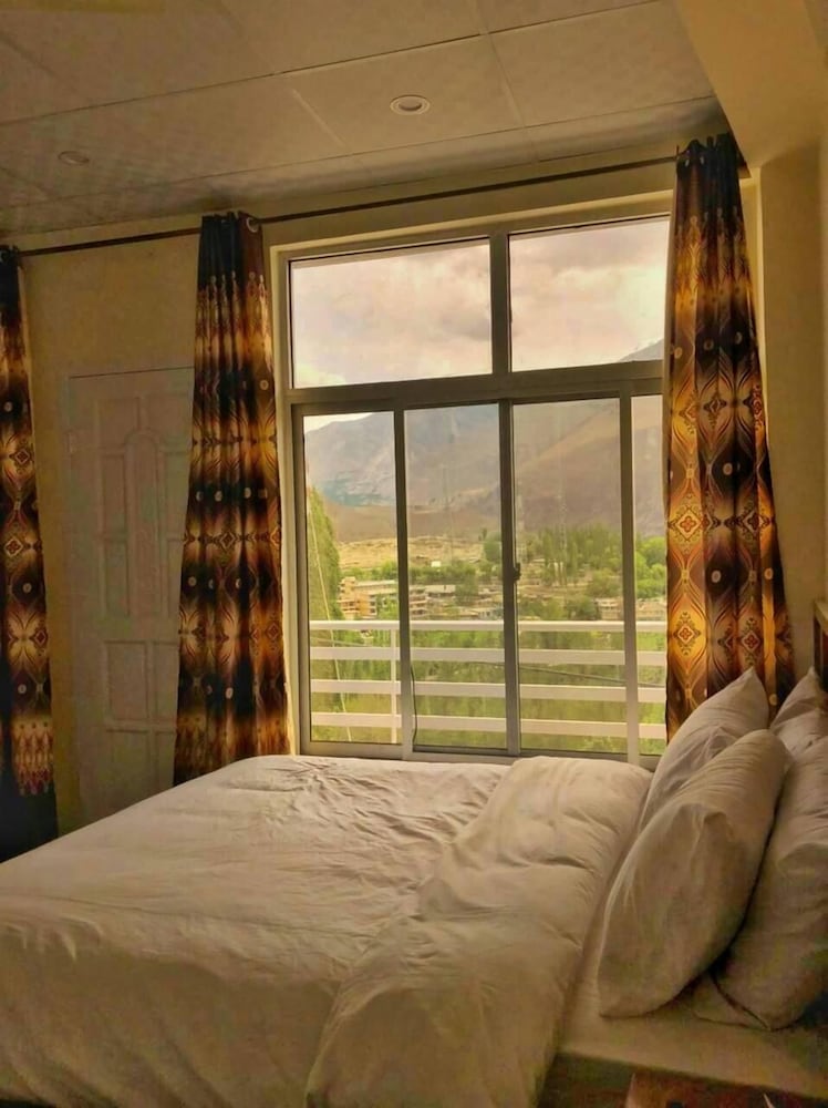 Standard Double or Twin Room - Photo 1