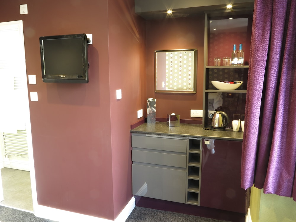 Small Premium Comfy (Room 5) photo 3