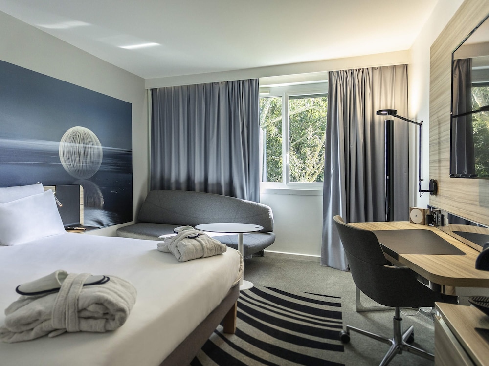Superior Room, 1 Queen Bed - Photo 1