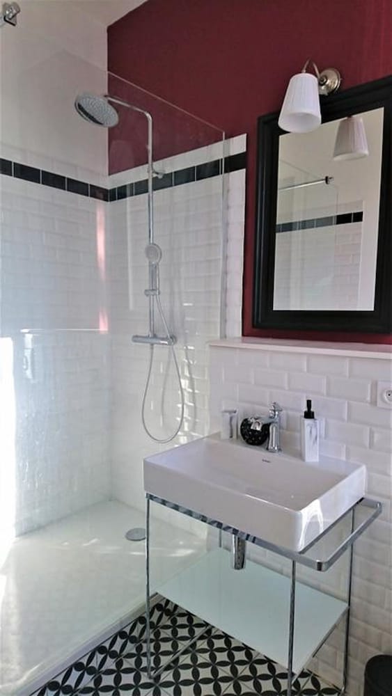 Superior Double Room (Jasmine) photo 2