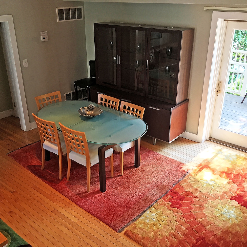 Wedding Suite. 103. King. Balcony - Photo 5