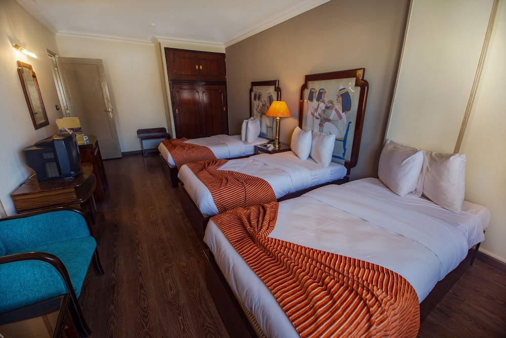 Standard Double Or Twin Room - Photo 20