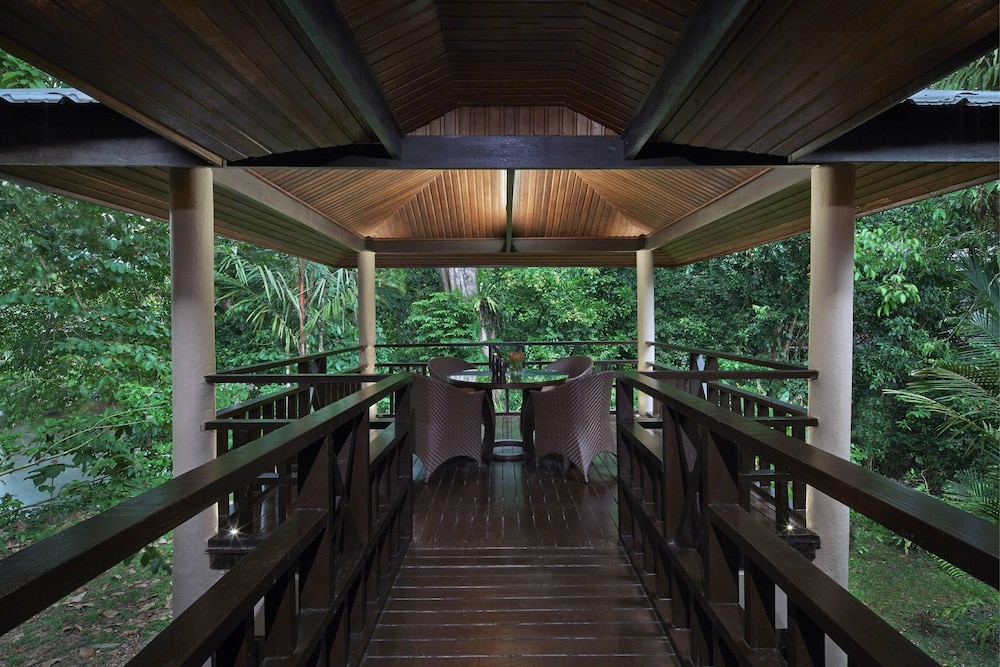 Presidential Suite, 1 King Bed, Balcony photo 2