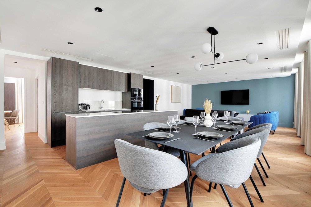 Executive Apartment photo 3