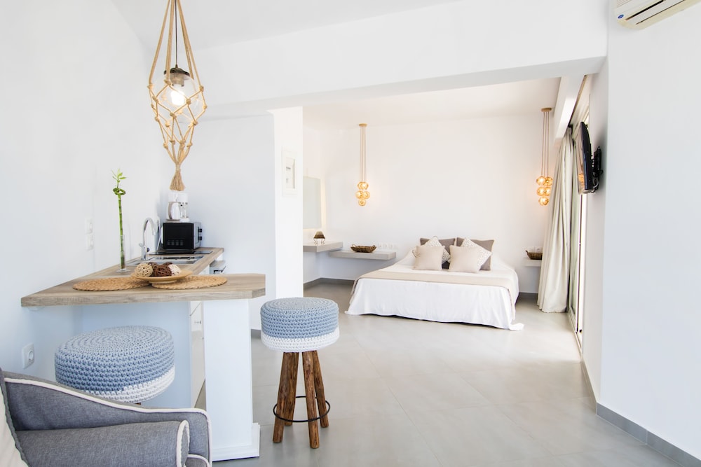 Premium Suite, Private Pool, Sea View photo 3