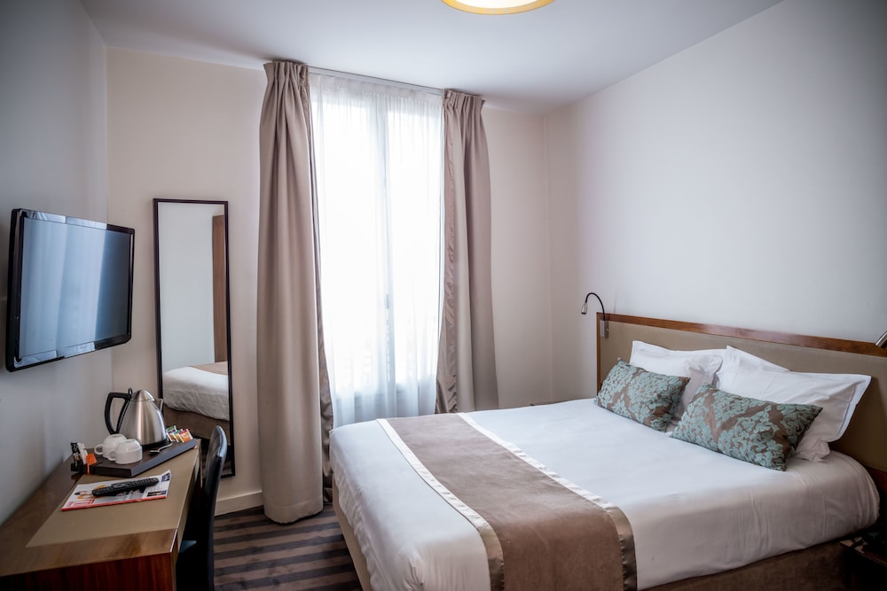 Standard Double Room photo 2