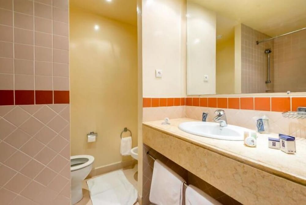 Double Room, 1 Double Bed