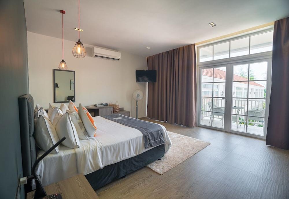 Junior Double Room, Balcony photo 1
