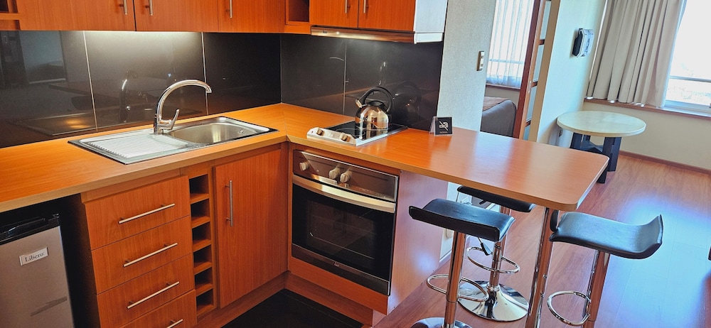 Superior Studio Suite - Photo 5