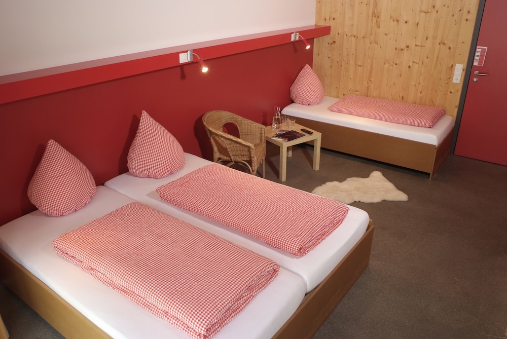 Triple Room, Mountain View (Montiel 2nd Floor) photo 1