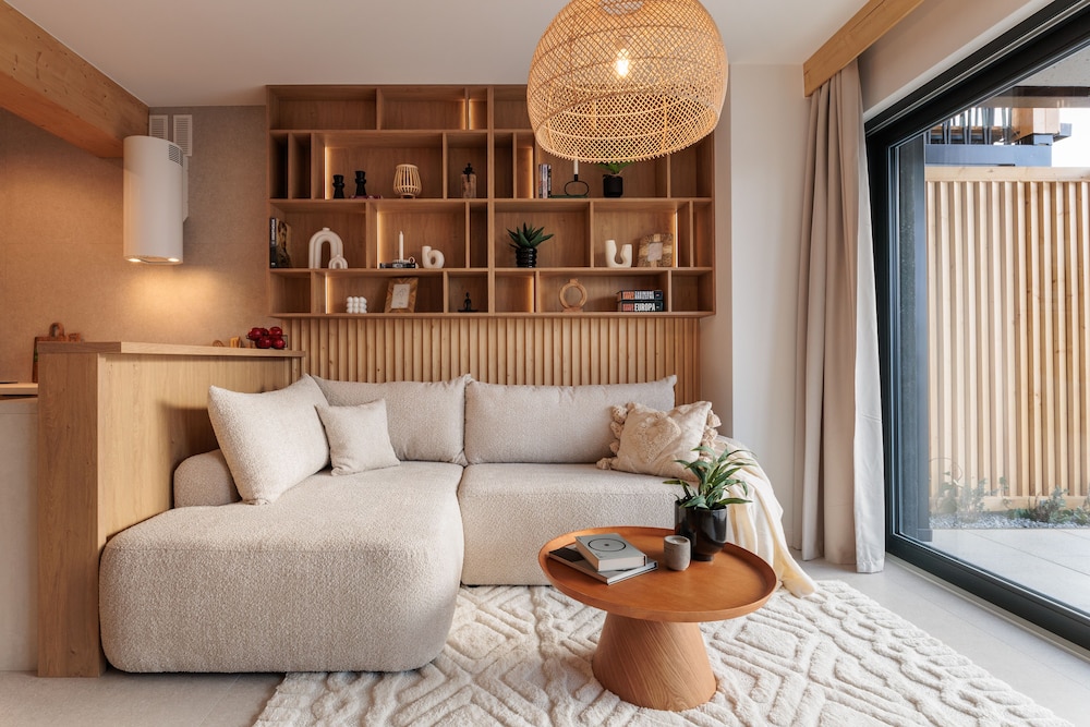 E1. Stylchyn Park - Exclusive Apartment photo 1