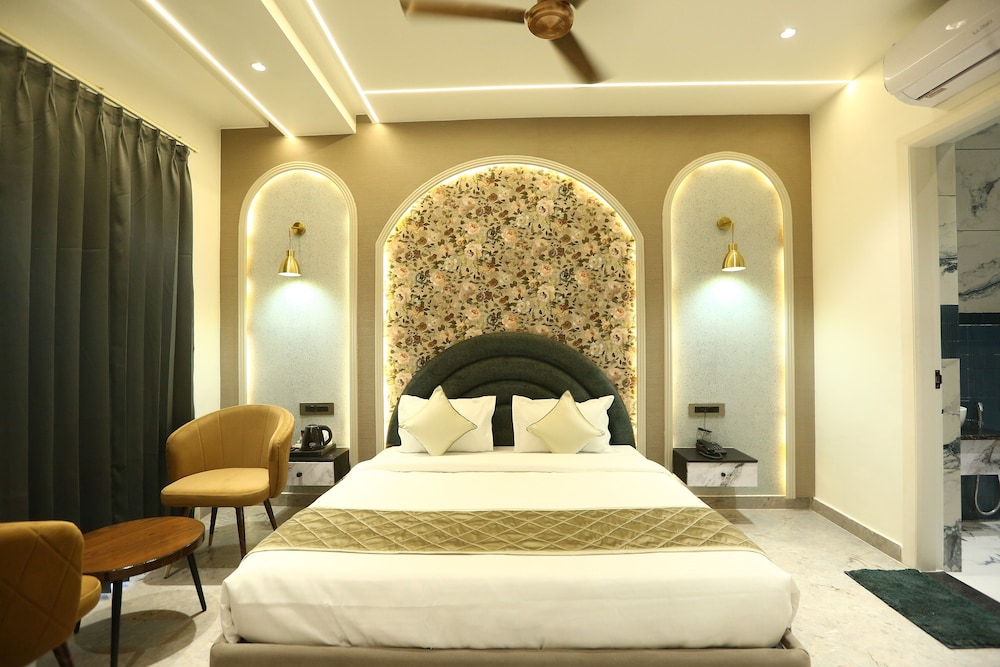 Premium Room, Balcony, City View