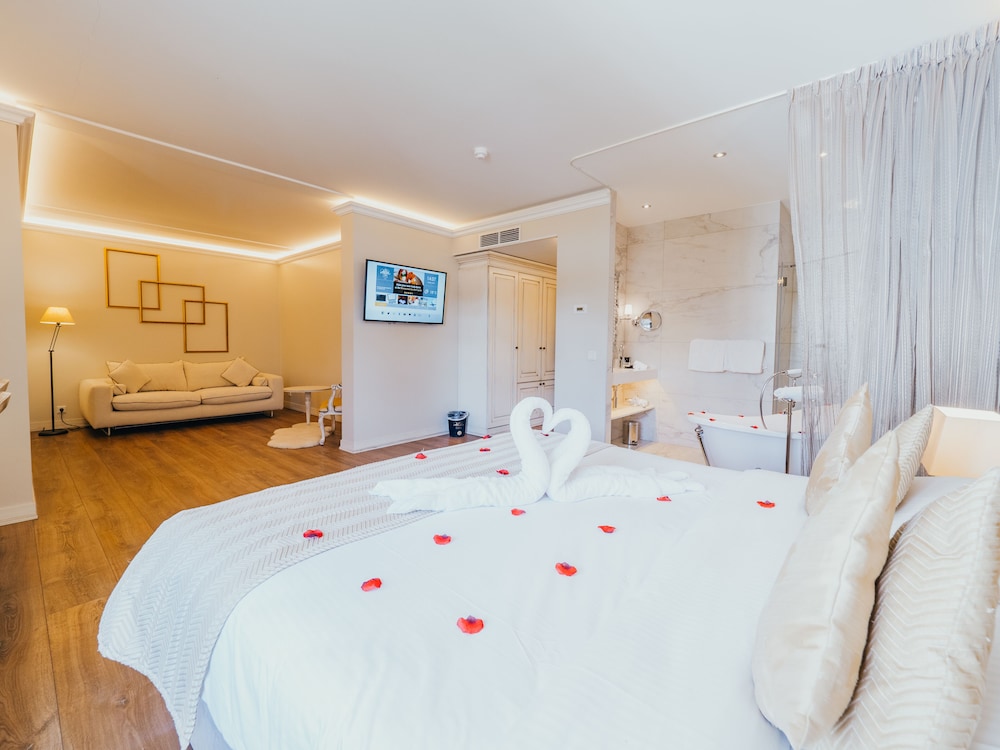 Executive Suite, 1 Bedroom photo 2