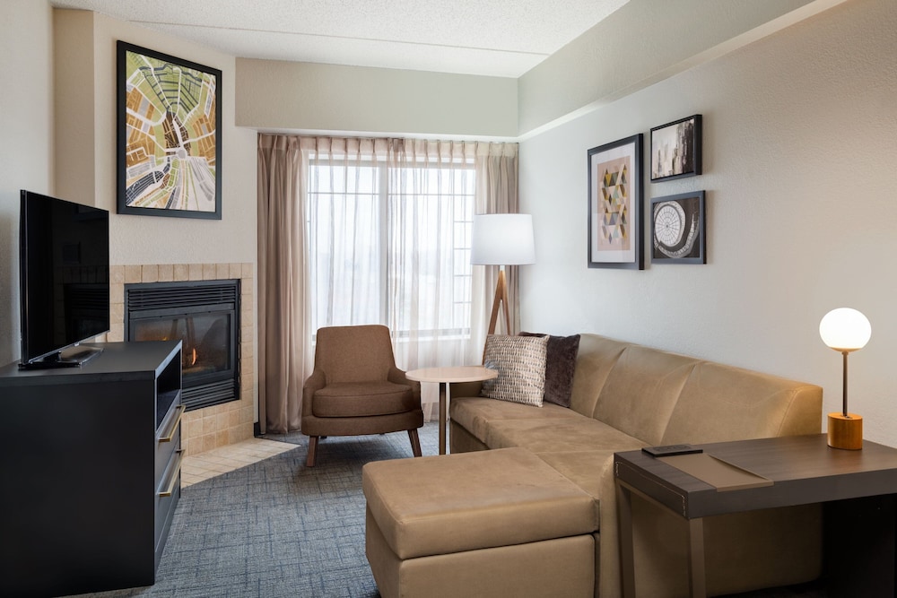 Suite, 2 Bedrooms (Hearing Accessible) photo 2