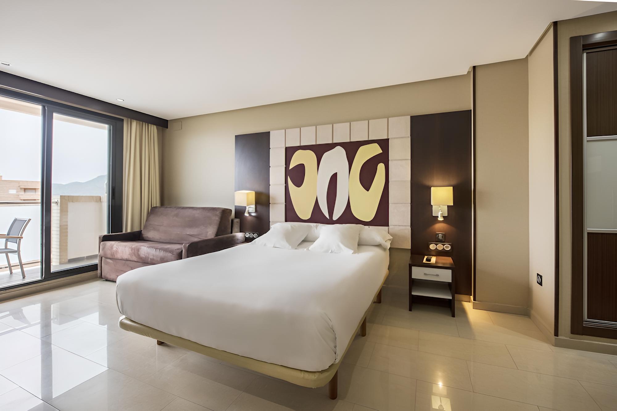 Double or Twin Room (Especial niños 2 adultos + 1 niño)
