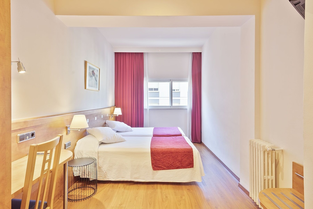 Quadruple Room photo 2