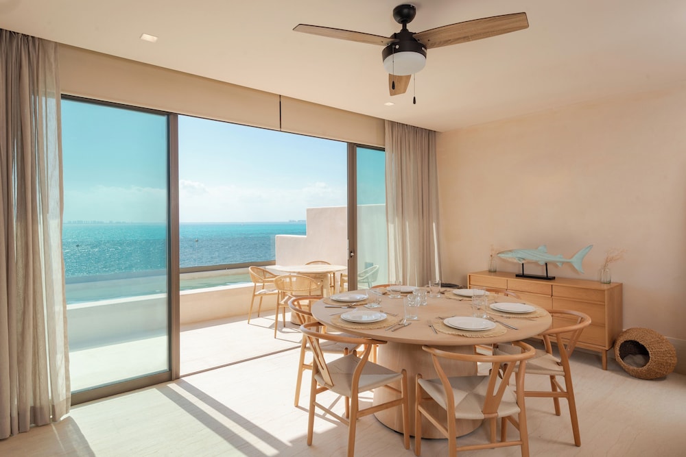 Panoramic Apartment, 2 Bedrooms, Private Pool, Sea View