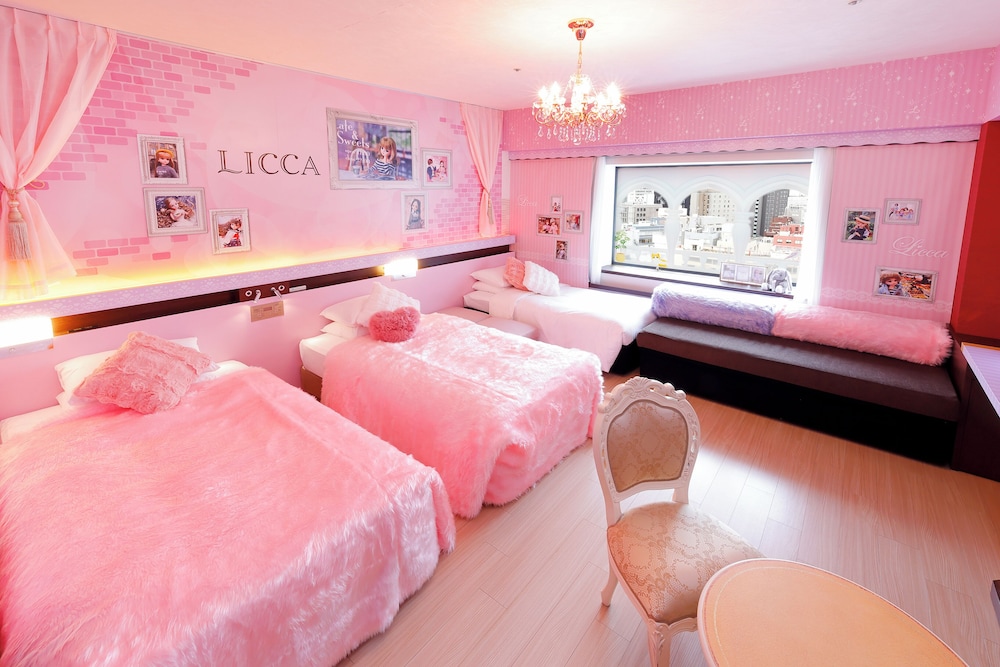 Collaboration room with treasure hunt and souvenir (3 adults,1 bed for age 7+), Non Smoking