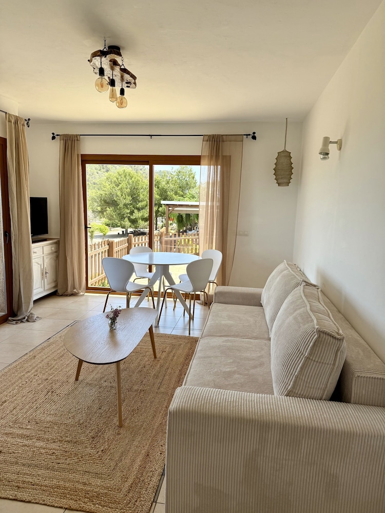 Family Apartment, Partial Sea View
