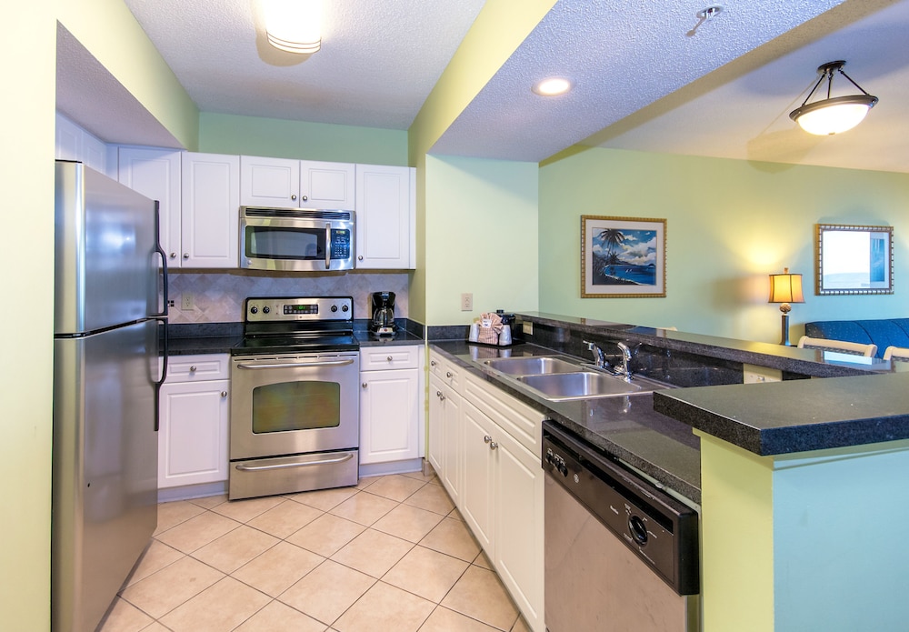 Ocean View Deluxe Three Bedroom Condo photo 1