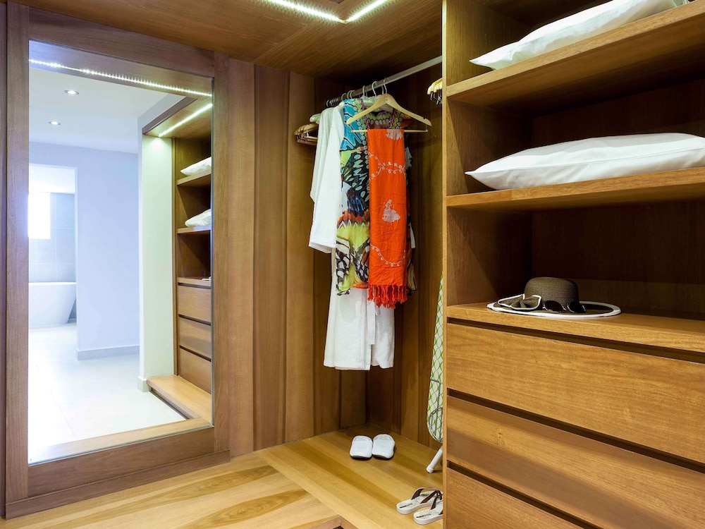 Executive Suite, 1 King Bed, Ocean View (luxury Butler Penthouse)