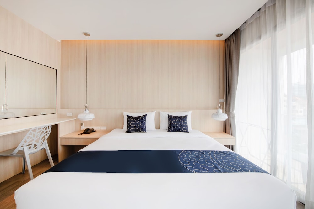 Premier Double Room, Ocean View photo 3