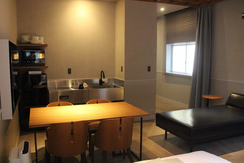 Condominium Flat - Photo 5