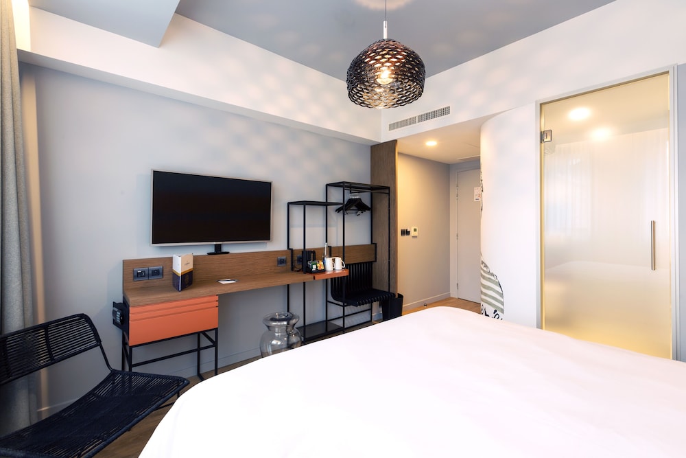 Chambre Classique, 1 grand lit Chambre Classique, 1 grand lit