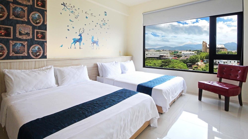 Quadruple Room, 2 Double Beds, Bathtub photo 1
