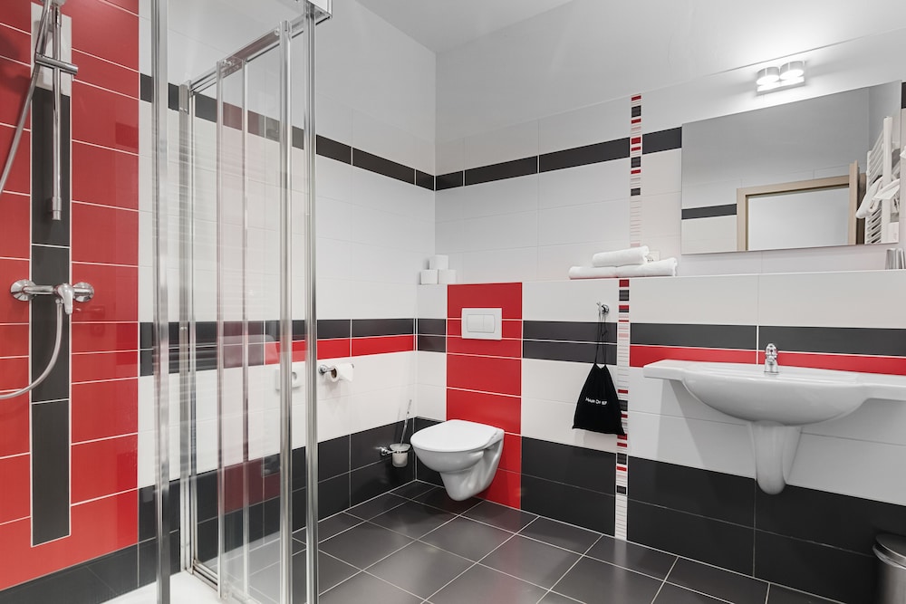 Suite, 2 Bedrooms photo 2