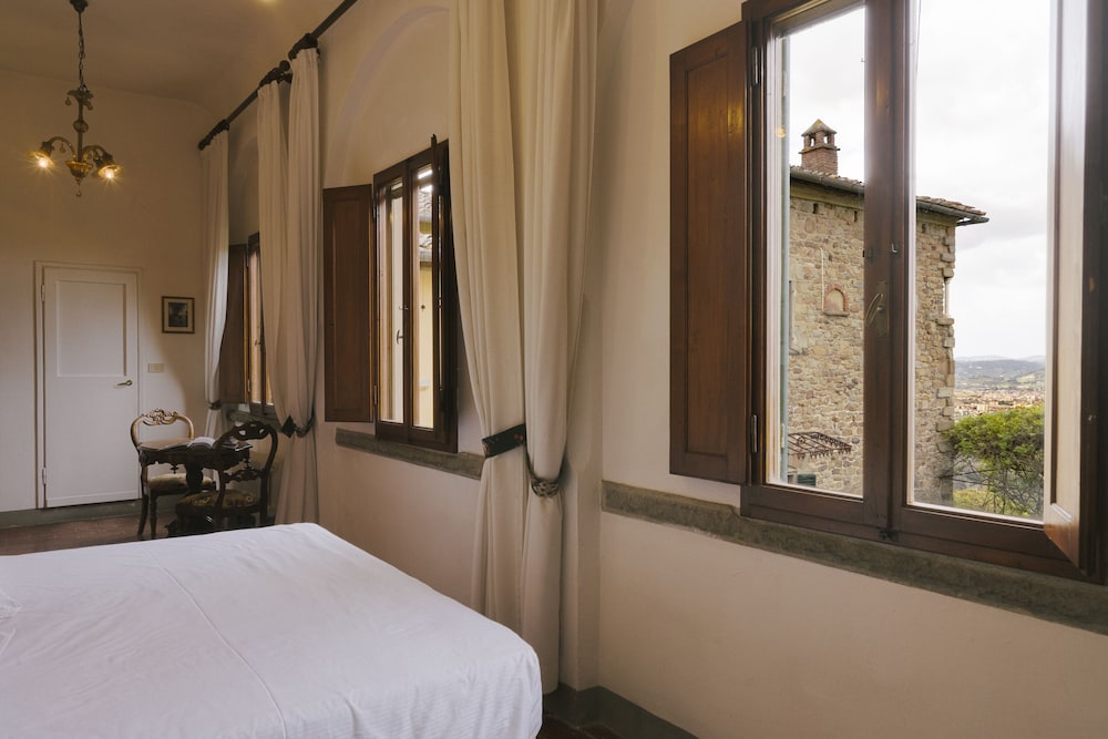 Superior Room, 1 Double Bed, City View photo 2