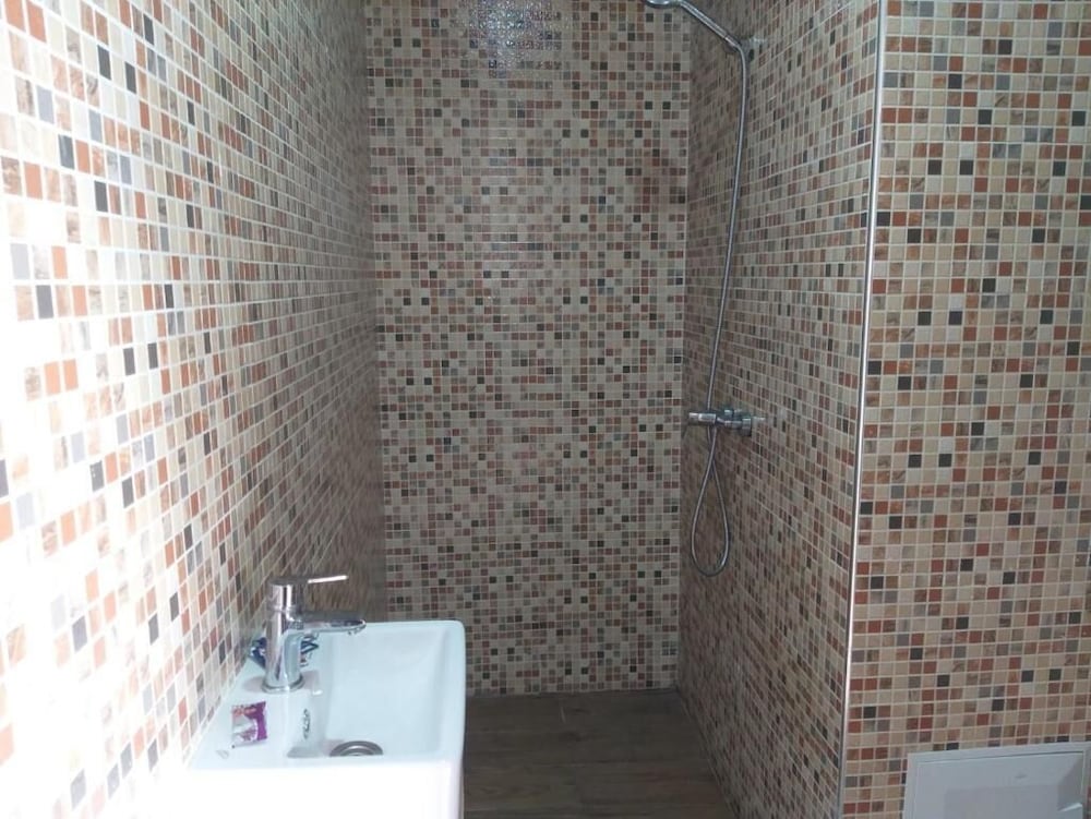 Classic Double Room - Photo 6
