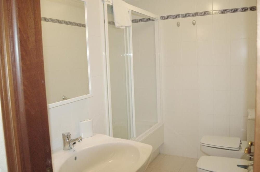 Family Apartment, 2 Bedrooms, Pool View photo 3