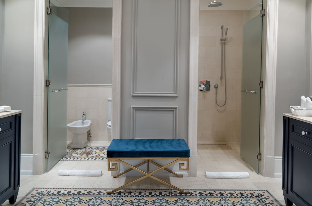 Royal Suite, 1 Bedroom, Non Smoking, City View - Photo 14