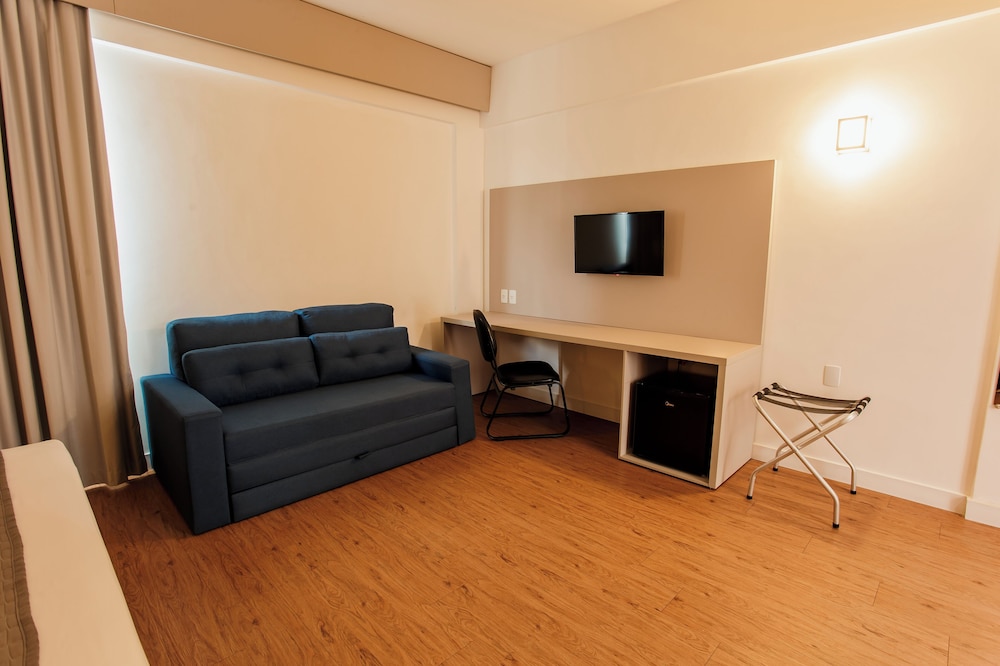Business Room - Photo 2