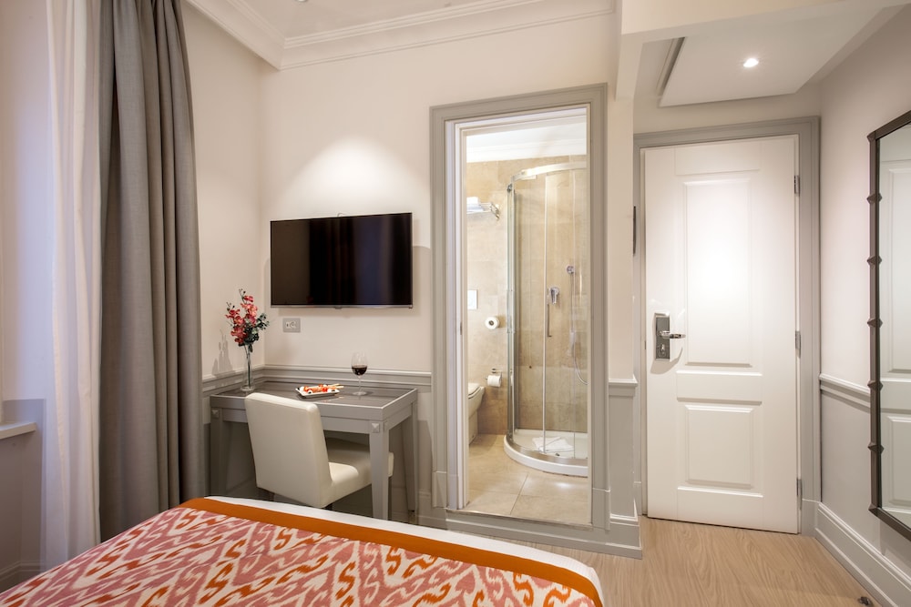 Double Room Single Use photo 3