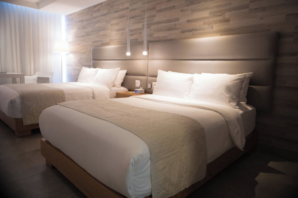 Deluxe Room, 2 Twin Beds, Ocean View - Photo 7