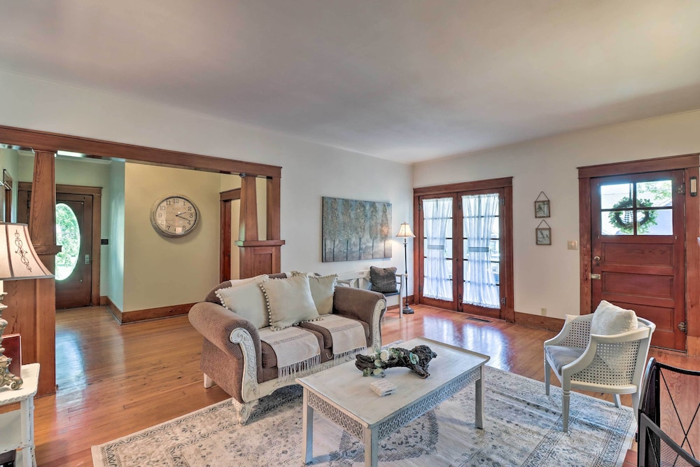 House (2 Bedrooms) photo 1