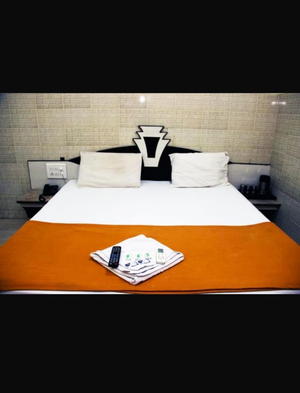 Deluxe Double Room photo 3