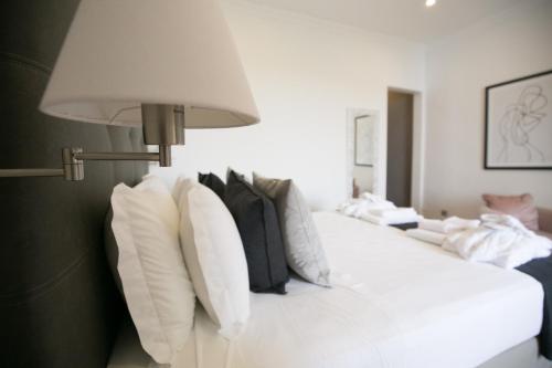 One-Bedroom Suite - Photo 19